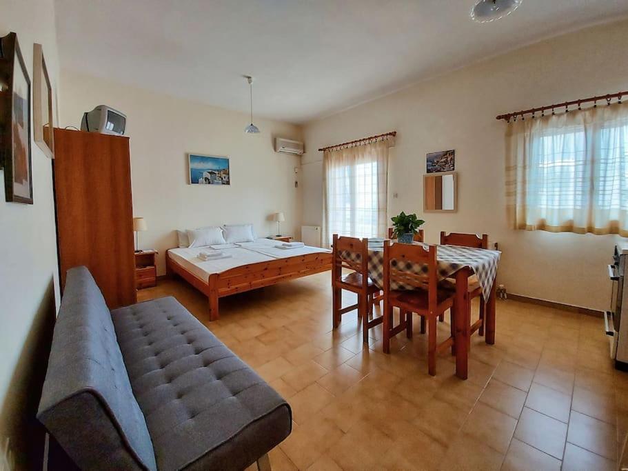 Selfcatering -Studio Helen No 7 Ксиропигадо Екстериор снимка