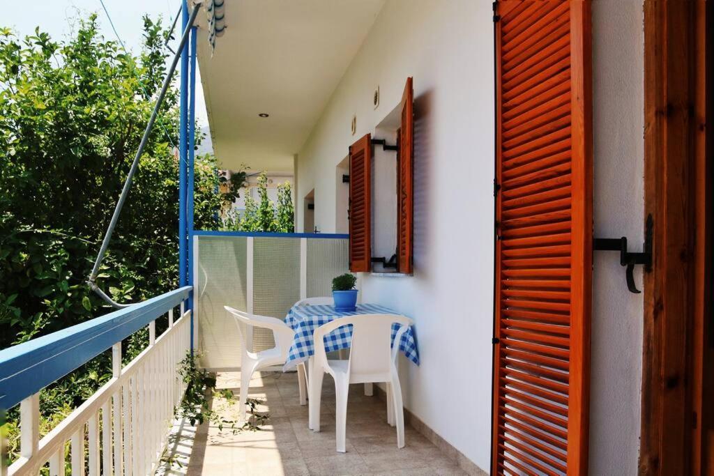 Selfcatering -Studio Helen No 7 Ксиропигадо Екстериор снимка